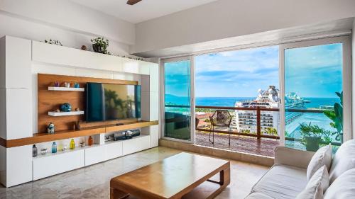 Puerto Vallarta Apartment | Deck12 Casino and Resort by Monyxbnb