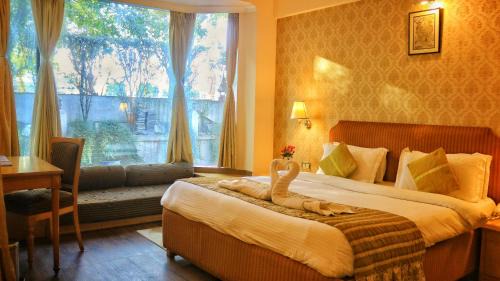 New Delhi Hotel | Dee Marks Airport Hotel & Resorts