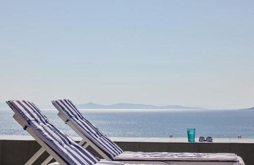 Saronida Apartment | Deep Blue Luxury Escape