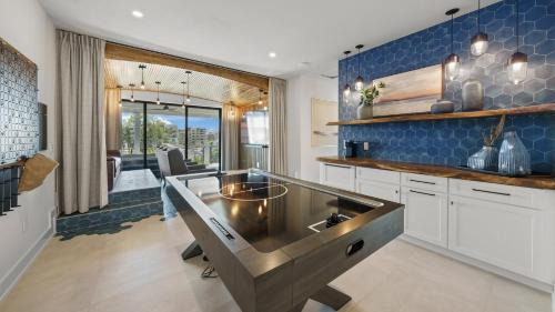 Siesta Key House | Deep Blue Sea