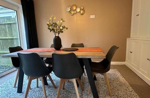 Reading House | Deepdene Close