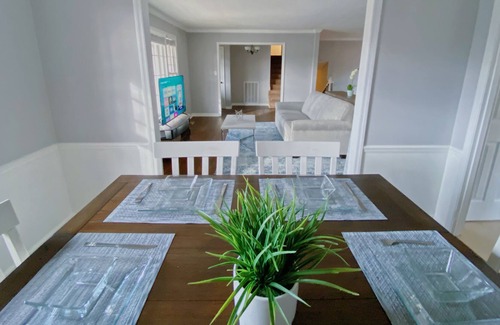 Huntsville House | ✰Deer Crossing✰ Large 5 Bedroom Home w/ Wildlife View