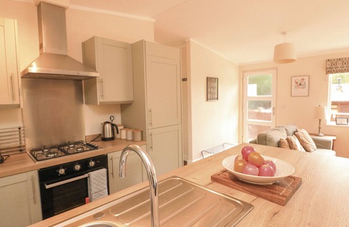 Liverton Cottage | DEER PARK 9 - COPSE CORNER, pet friendly, with pool in Chudleigh