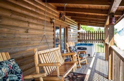 Sevierville House | Deer Run, Free Attraction Tickets, Hot Tub, WIFI, Resort Playground, Near Dollywood!
