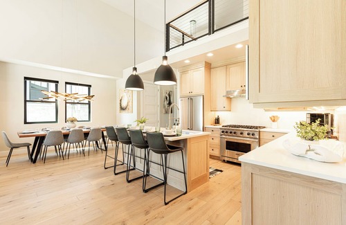 Heber House | Deer Valley East Village - 1/2 mile to ski and Jordanelle Reservoir!