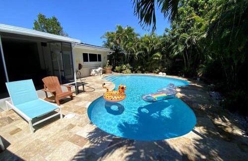 Deerfield Beach House | Deerfield Beach heated pool house