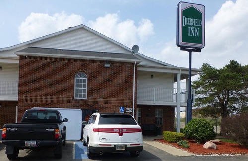 Xenia Hotel | Deerfield Inn