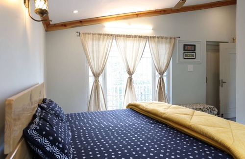 Tehri Bed & Breakfast | DeerWood Cottages