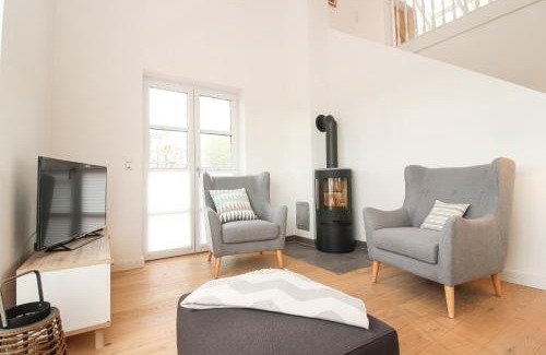 Neu Hauen House | DeichGalerie89