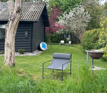 Middelfart House | Dejlig sommerhus 150m fra privat strand