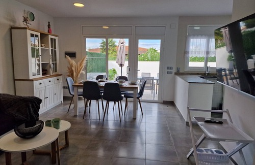 Riumar Ski Chalet | "Del Perro"@MARISOL: 300m to the beach, private pool, A/C, WiFi, dog beach