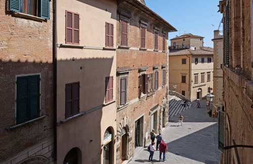 Montepulciano House | Delcorto Suites