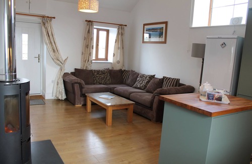 Rhyd-y-clafdy Cottage | Delfryn at Hendre Barns: Level Access Barn, Stunning Views, 10 Mins From Beaches
