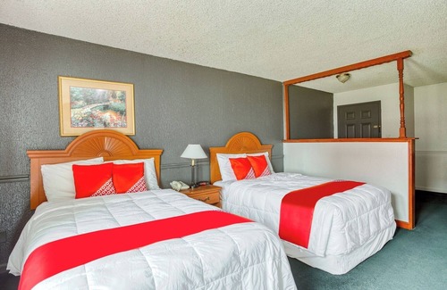 South Tulsa Hotel | Delight in Comfort & Convenience Near Tulsa's Top Local Attractions