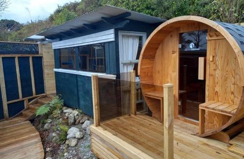 Paparoa National Park Ski Chalet | Delightful 1 bedroomed tiny house with sauna