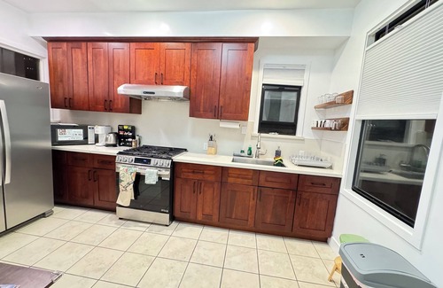 Nob Hill House | Delightful 3-bedroom 1.5 bath house in San Francisco