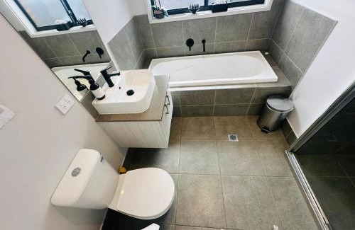 Austral House | Delightful Austral Stay with AC and built-in wardrobe