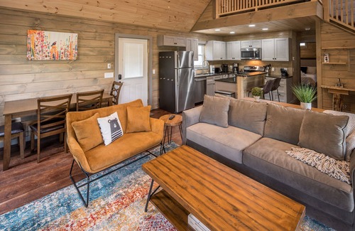 Beech Mountain Cabin | Delightful Cabin near Ski Slopes