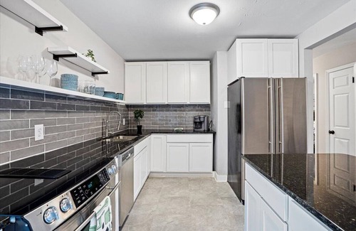 Charlotte House | Delightful Ranch style 3 bedroom/2 bath house with a huge fenced in backyard.