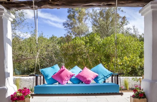 Sant Joan de Labritja Villa | Delightful Restored Ibizan Finca 4 Bedrooms Finca Bonito Outdoor Chill Out A few minutes Drive to Restaurants Santa Gertrudis