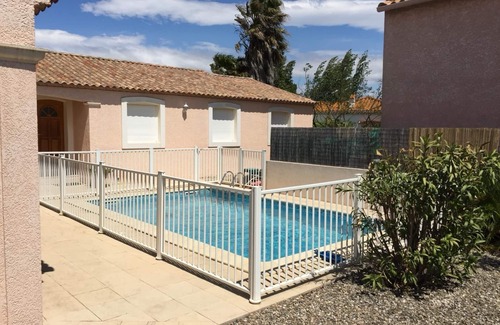 Valras-Plage Villa | Delightful spacious modern villa a short stroll from the beach and resort centre