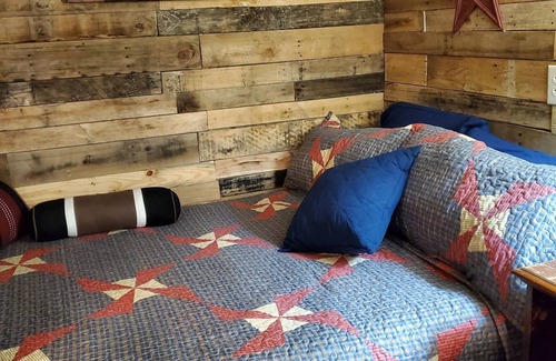 Pikeville Cottage | Delightful Tiny Cabin