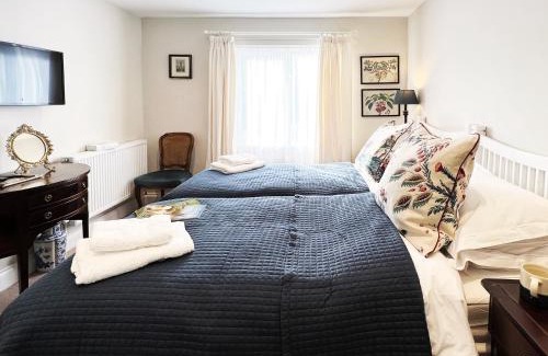 Ipswich Villa | Dell View by The Suffolk Cottage Collection