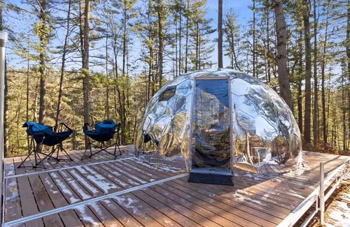 Wisconsin Dells Cabin | Dells Domes - Small Group Getaway 4 Glamping Domes