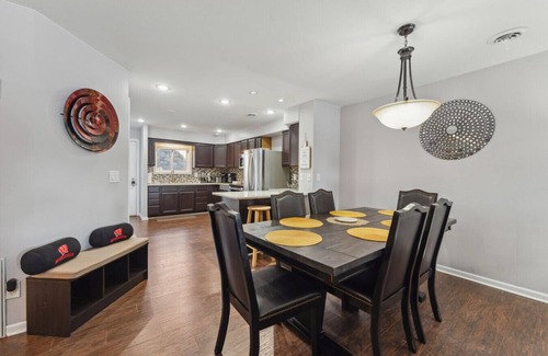 Lake Delton House | Dells Lake Villa - Lake Front Luxury