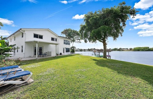 Lake Ida Shores House | Delray Beach Lakefront Dream
