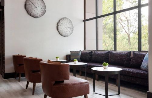 South Burlington Hotel | Delta Hotels by Marriott Burlington