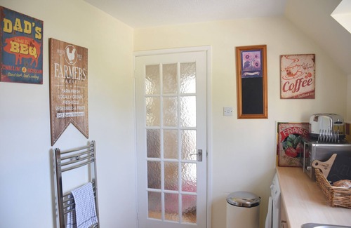 Broadway Apartment | Deluxe apartment walking distance from Broadway