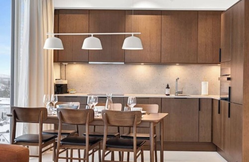 Lillestrom Apartment | Deluxe Apartment with Balcony