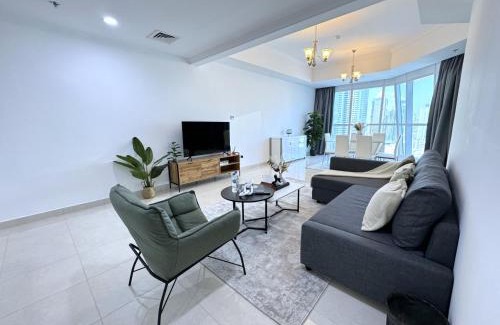 Downtown Dubai Apartment | Deluxe Apartment With Panoramic View Near Metro