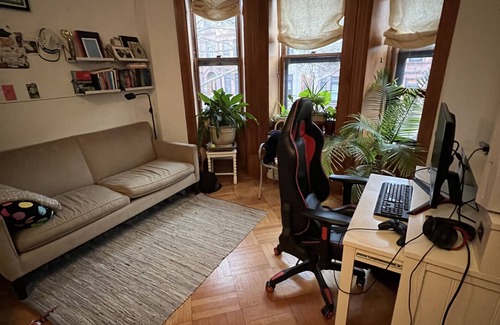Park Slope House | Deluxe Boho Brooklyn Brownstone w/Private Garden!