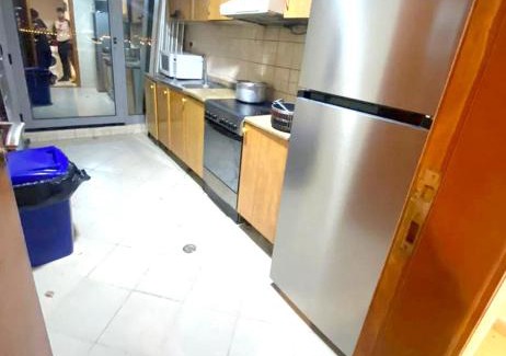 Barsha Heights House | Deluxe Couple Partition Room in Tecom Near Metro