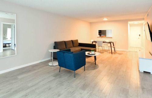 Downtown Fort Lauderdale Condo | ✨Deluxe Designer Two Bedroom at Fort Lauderdale