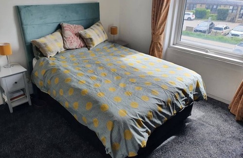 Huddersfield Bed & Breakfast | Deluxe Double Room With Ensuite6