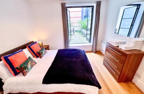The City of London Apartment | Deluxe Entire Apartment Between Covent Garden and St Pauls Cathedral