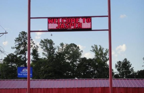 Jasper Hotel | Deluxe Inn Jasper