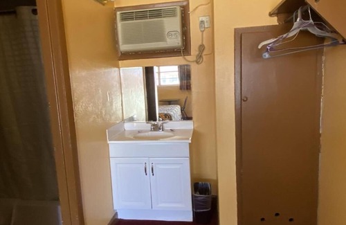 Post Hotel | DELUXE INN