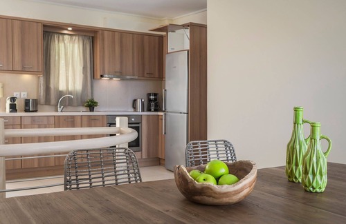 Karavomylos Villa | Deluxe Kefalonia Apartment | Apartment Amaryllis | 1 Bedroom | Outdoor Pool