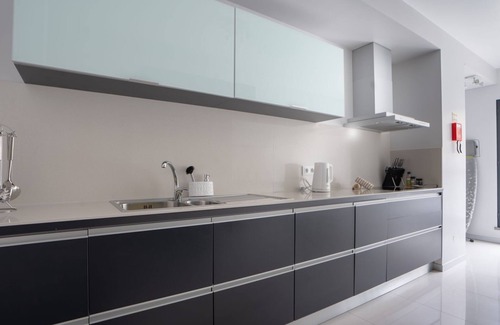 Santa Luzia Apartment | Deluxe Living by LovelyStay