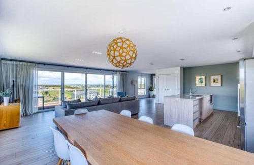 Karkari Peninsula House | Deluxe On Karikari Peninsula