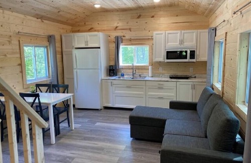 Bayfield Cabin | Deluxe Rental Cabin Site #41 on map