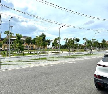 Hue City Centre Villa | DELUXE VILLA 4 phòng ngủ 5 giường lớn