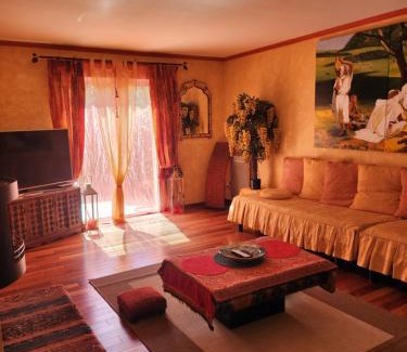 Plan-de-la-Tour Villa | Demeure raffinée et exceptionnelle dans un cadre de vacances idéal à l'ombre des pins parasols