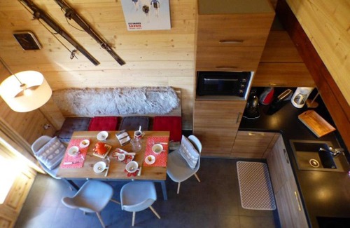 Les Saisies Ski Chalet | Demi Chalet duplex La Pierra Menta Les Saisies 6 pers 3 chambres