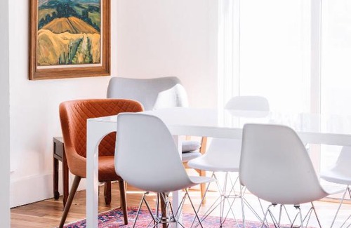 Milford House | Demilune Lodge - Serene cabin with hot tub