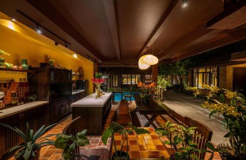 Cam Thanh Villa | DeMin Villa Hội An - Pool and BBQ Garden